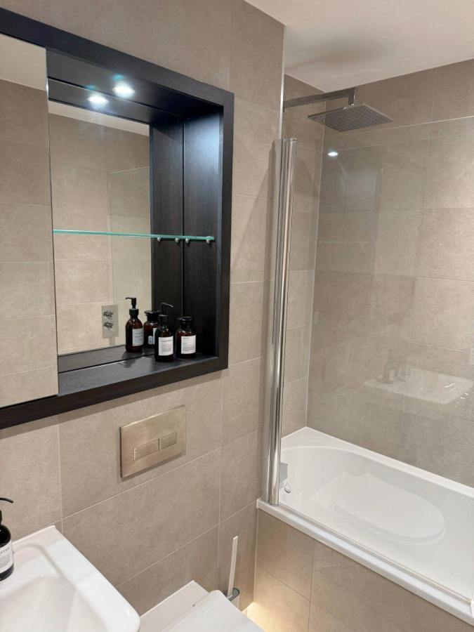 Apartment The Macadamia At Ryedale House *